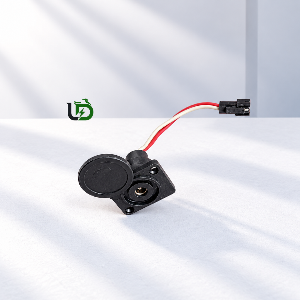 CHARGING POT SMALL-PIN view 1