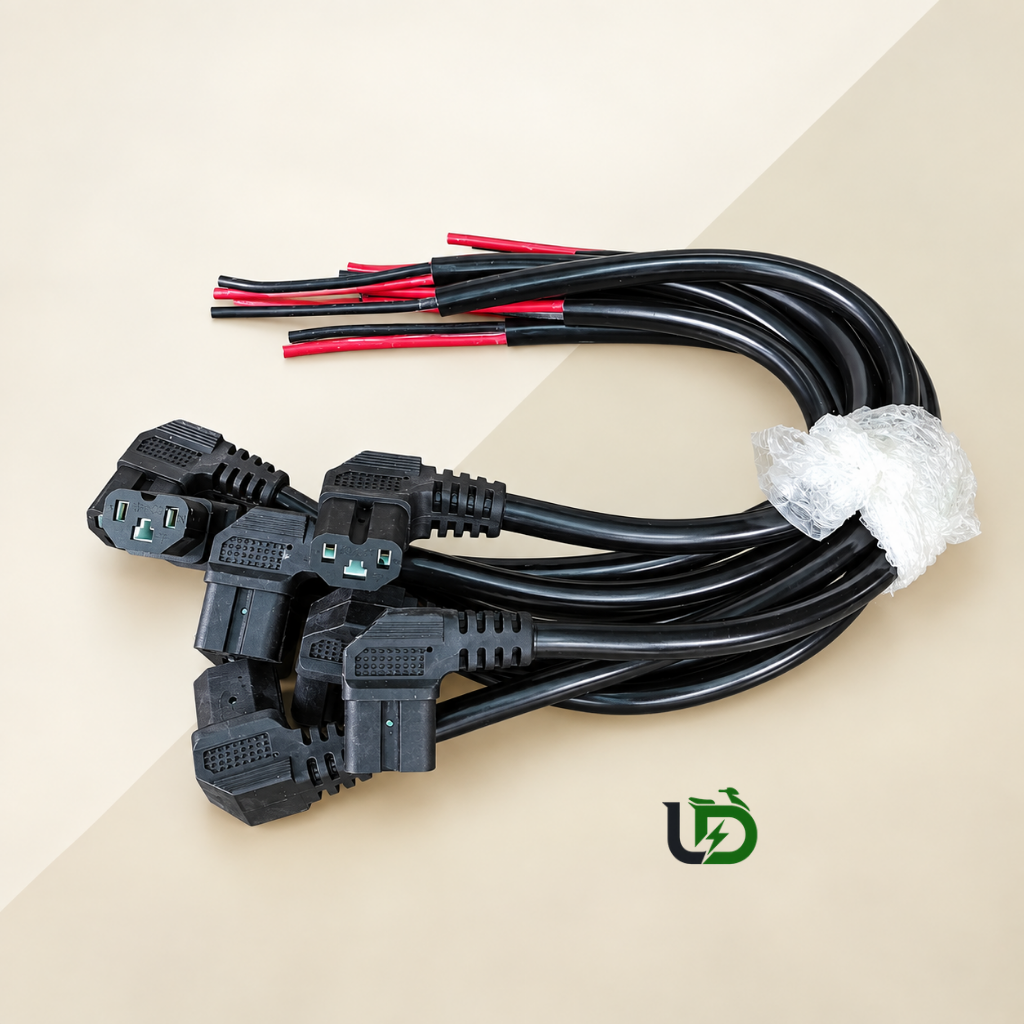 MALE BATTERY PLUG